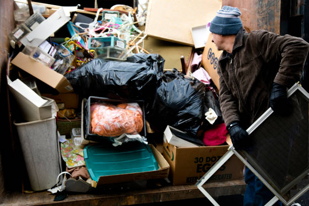 Best Attic Cleanout Services  in De Smet, SD